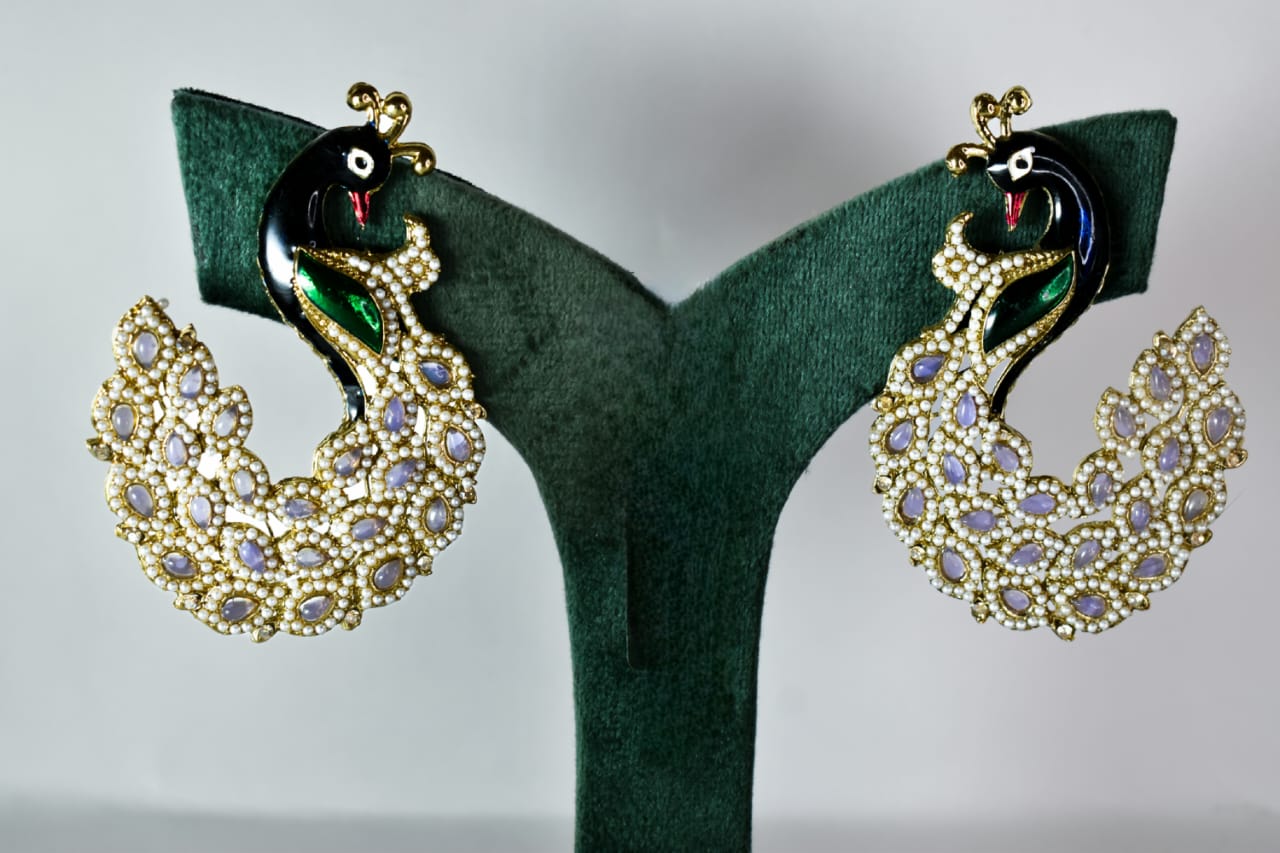 Earrings - Thakurani Overseas